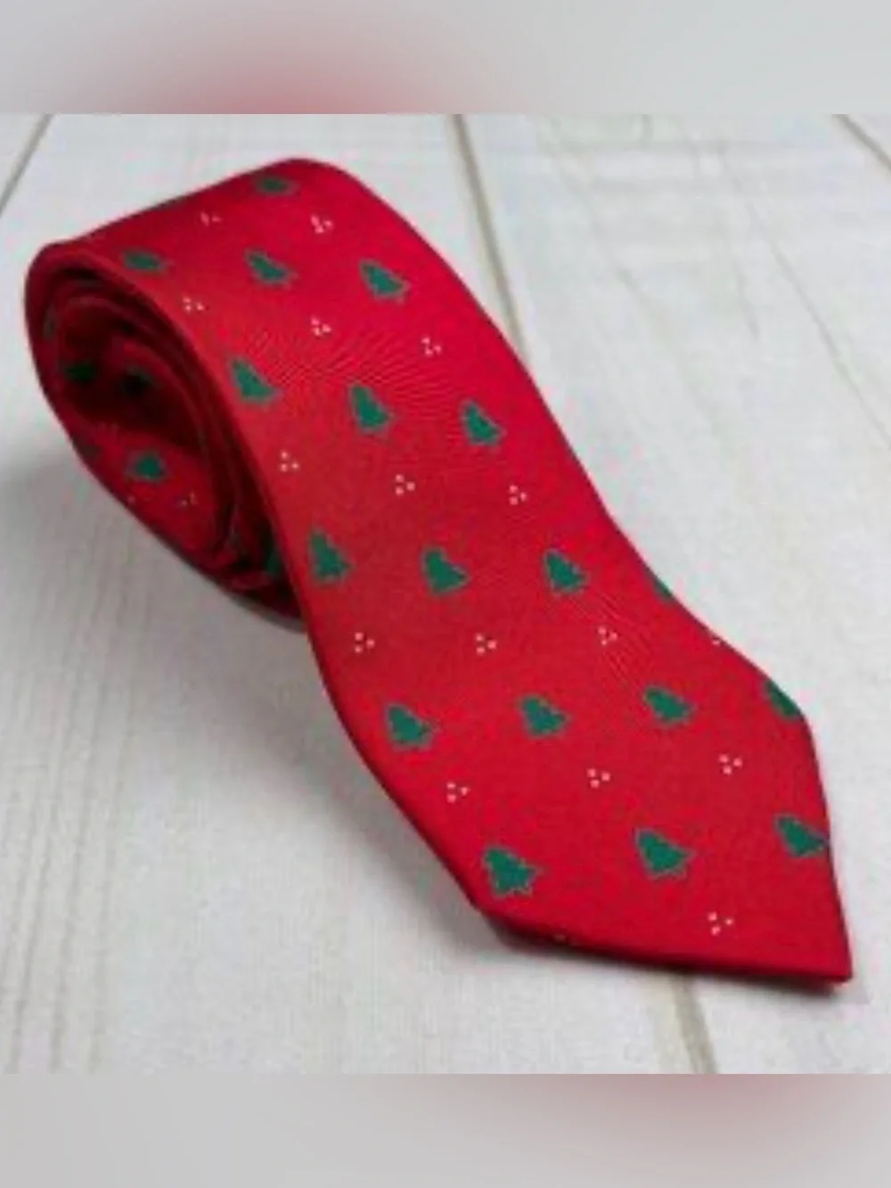 Vintage silk Men's Red Holiday Tree Pattern Tie